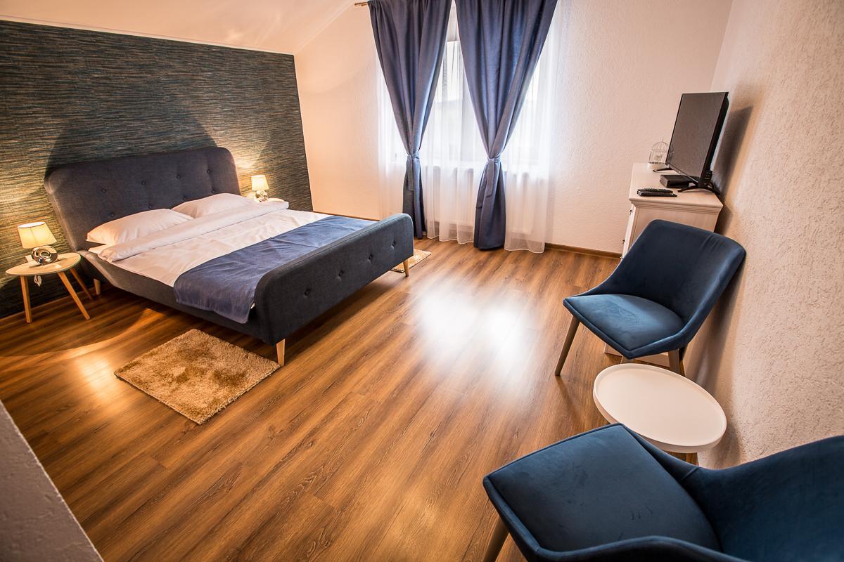 Heaven Hotel Sălişte Bagian luar foto