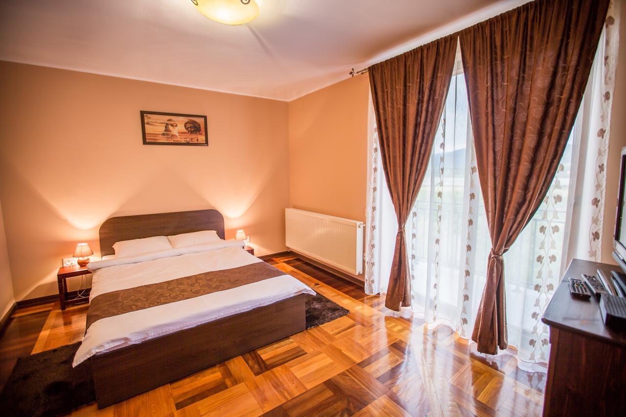 Heaven Hotel Sălişte Bagian luar foto