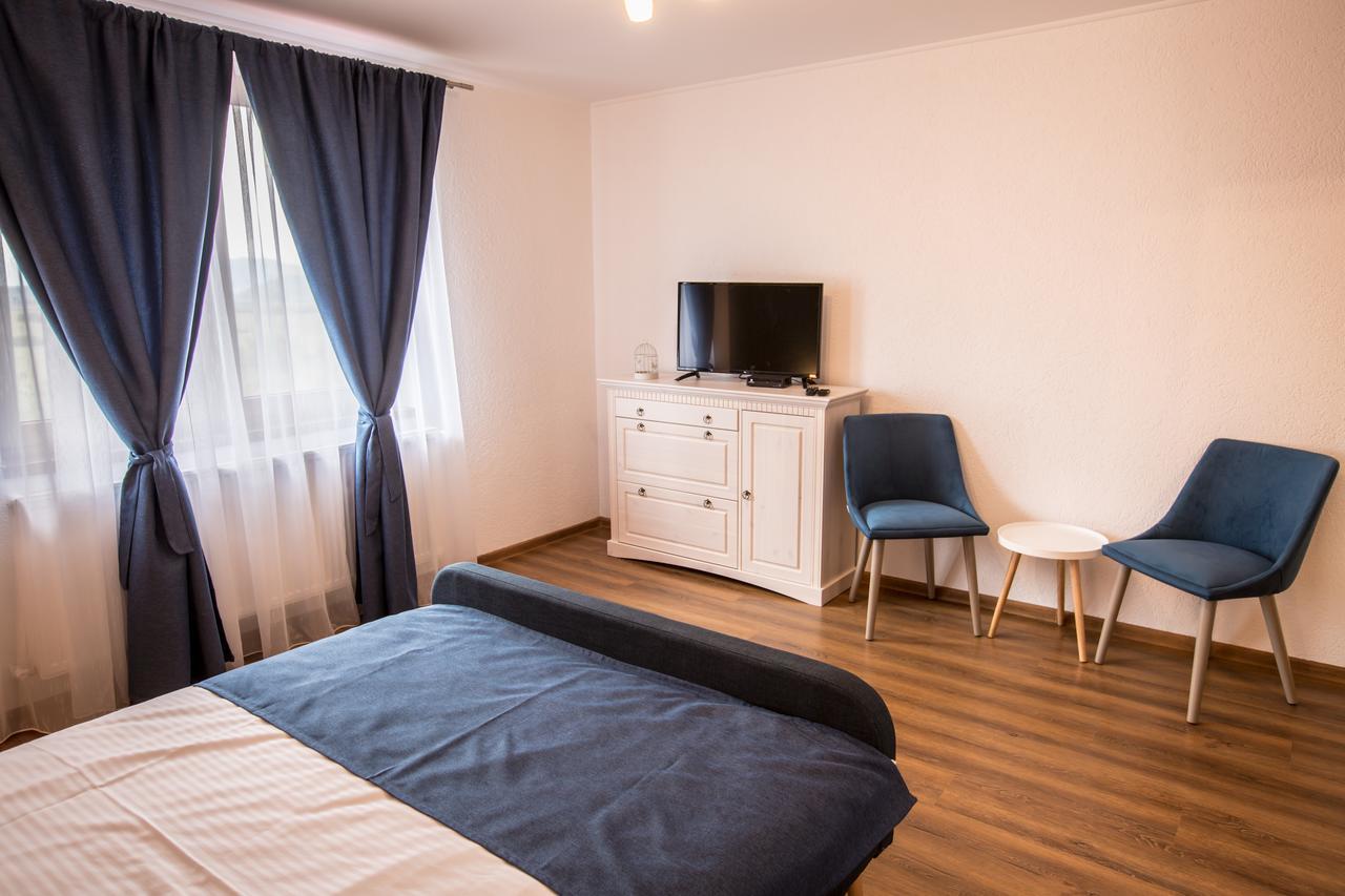 Heaven Hotel Sălişte Bagian luar foto